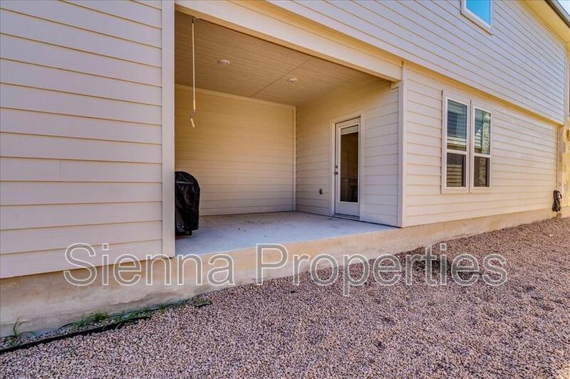 Dripping Springs: Big Sky Ranch: 3 BD 2.5 BA Home for Rent property image