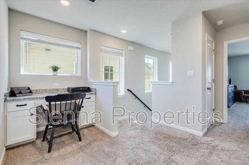 Dripping Springs: Big Sky Ranch: 3 BD 2.5 BA Home for Rent property image