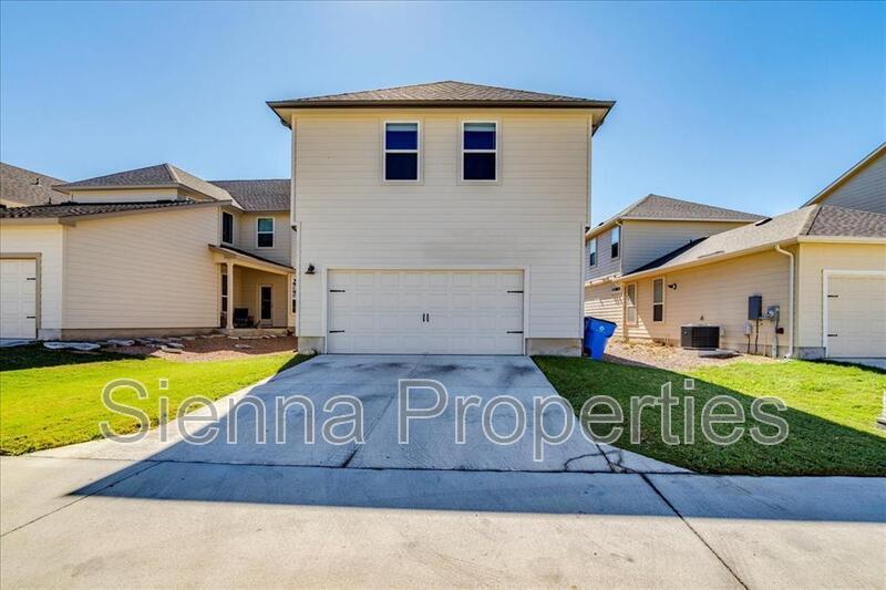 Dripping Springs: Big Sky Ranch: 3 BD 2.5 BA Home for Rent property image