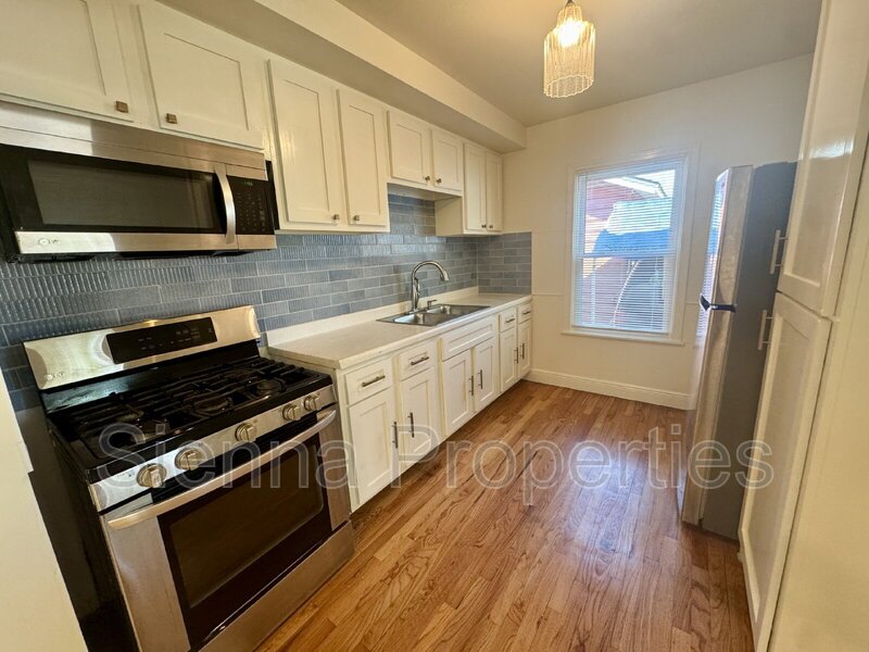 Updated & Charming in the Heart of North Central Austin! property image