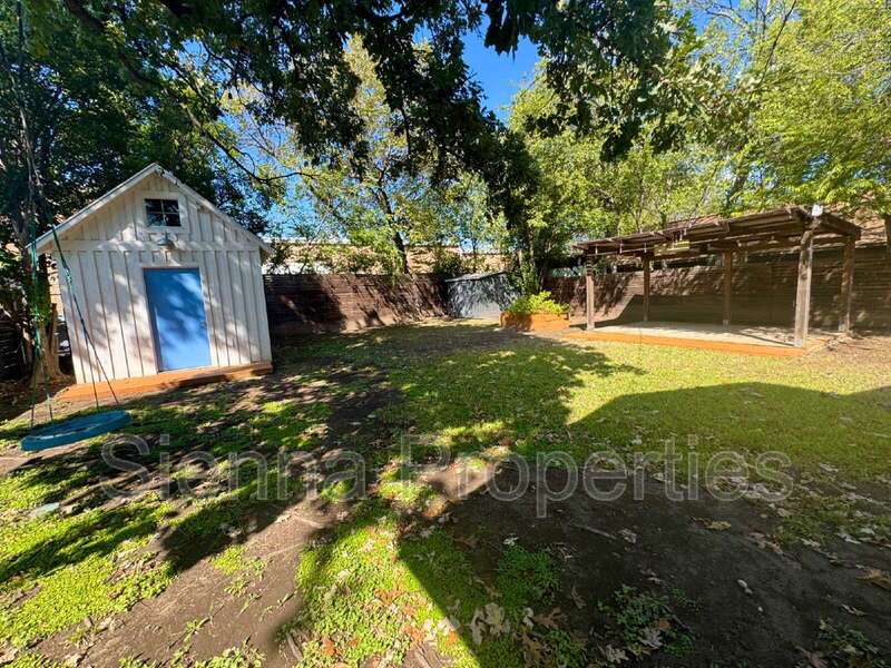 Updated & Charming in the Heart of North Central Austin! property image