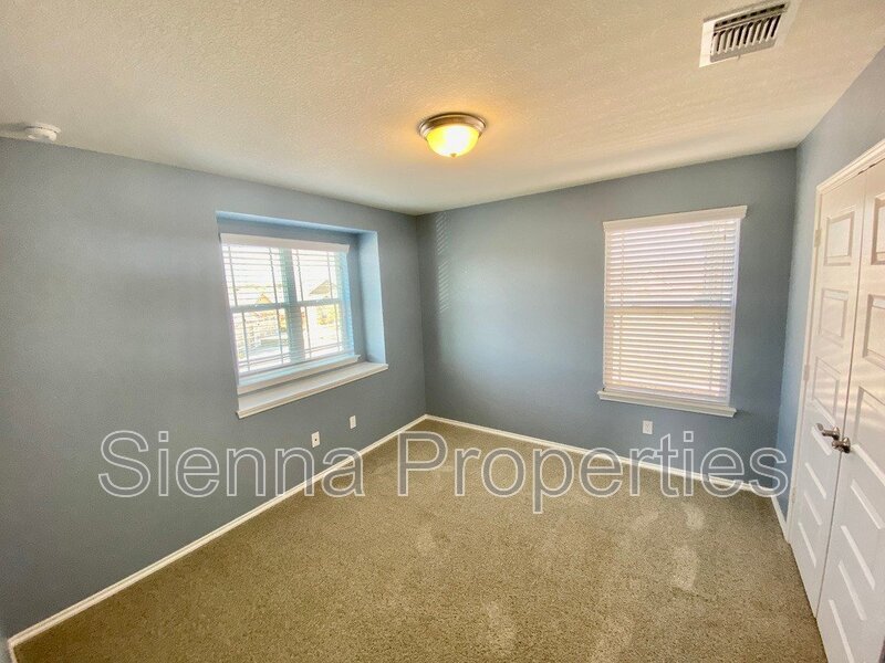 Live on the Golf Course at Star Ranch!! 4BD 3BA Home for Rent...Hutto Texas property image