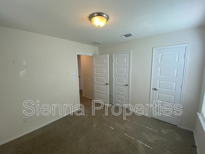 Live on the Golf Course at Star Ranch!! 4BD 3BA Home for Rent...Hutto Texas property image