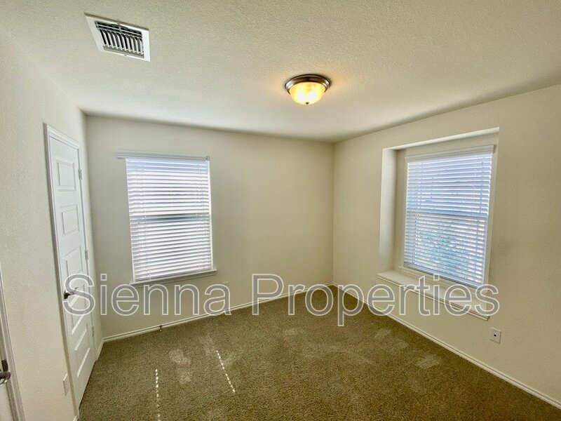 Live on the Golf Course at Star Ranch!! 4BD 3BA Home for Rent...Hutto Texas property image