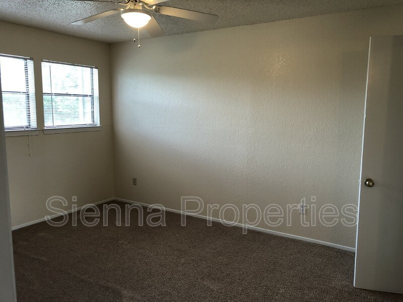 North Austin: 2 BD 2 BA..Ready to Call Home! property image