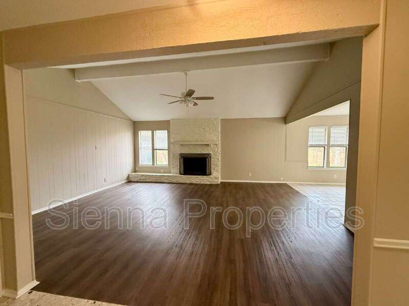 One story updated home! property image