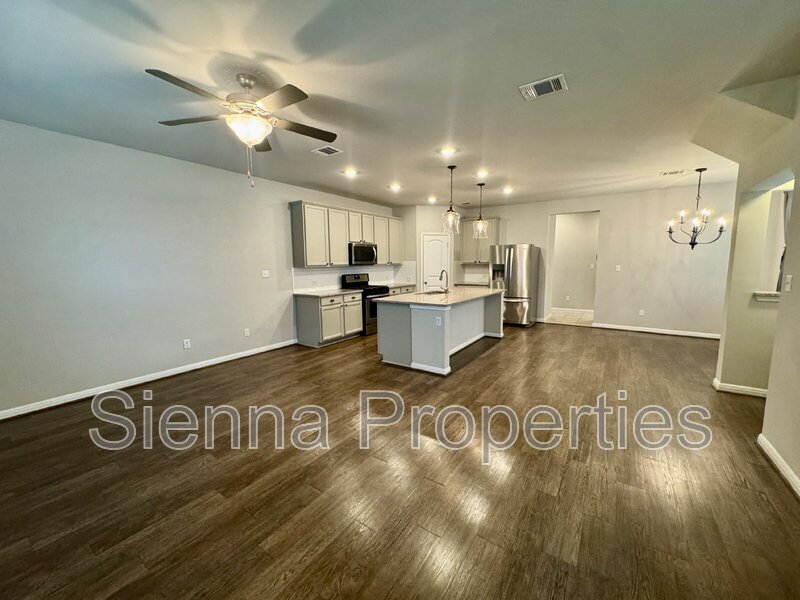 Dripping Springs: Texas Heritage Subdv: 3BD 2.5BA Home for Lease property image