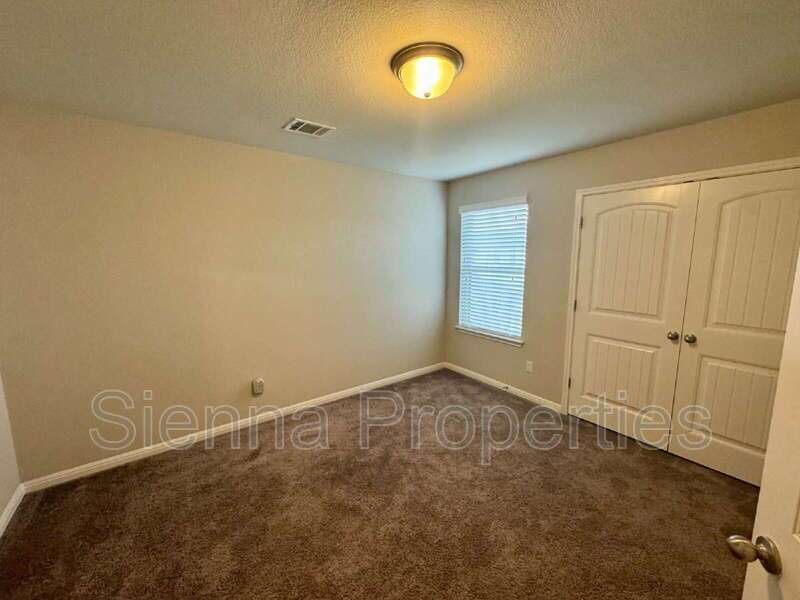 Dripping Springs: Texas Heritage Subdv: 3BD 2.5BA Home for Lease property image