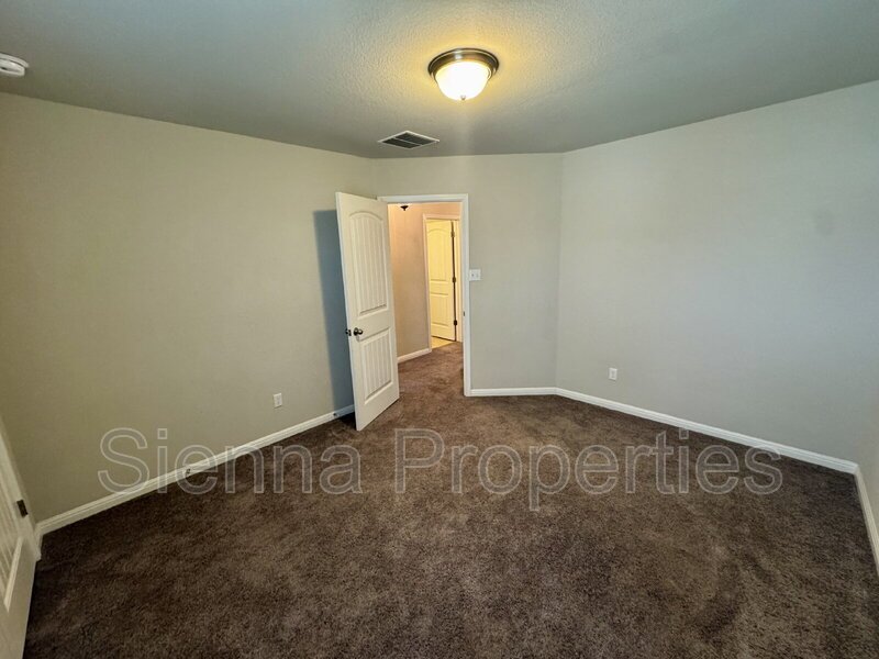 Dripping Springs: Texas Heritage Subdv: 3BD 2.5BA Home for Lease property image