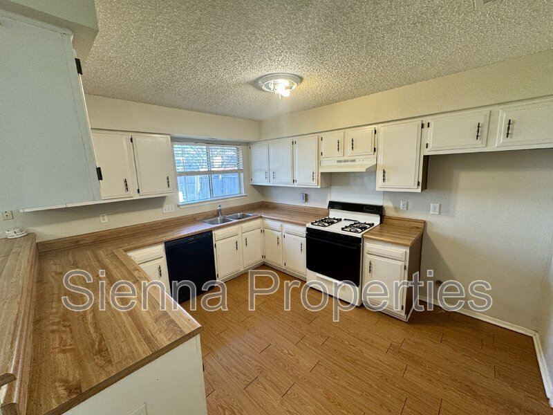 3BD 2BA Home for Rent property image