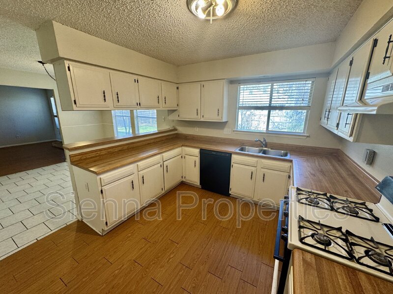 3BD 2BA Home for Rent property image