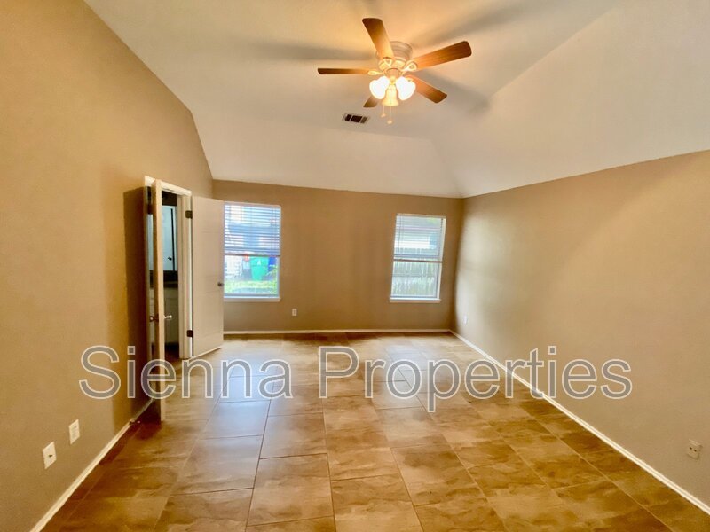 Remodeled 3 BD/ 2BA House for Rent in Cedar Park property image