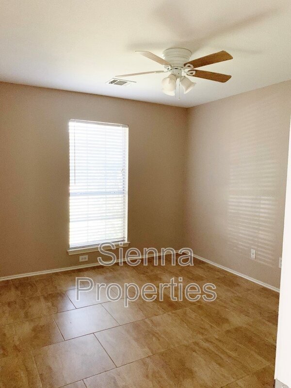 Remodeled 3 BD/ 2BA House for Rent in Cedar Park property image
