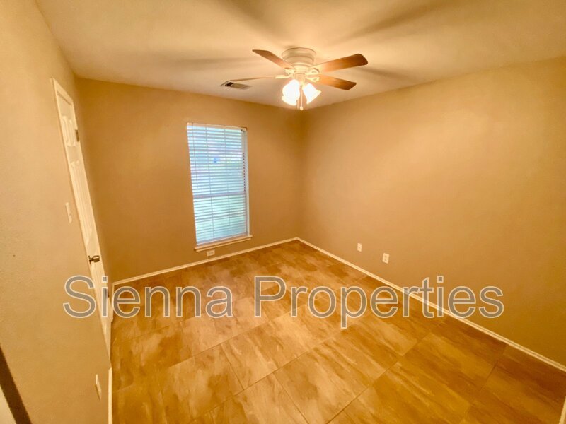 Remodeled 3 BD/ 2BA House for Rent in Cedar Park property image