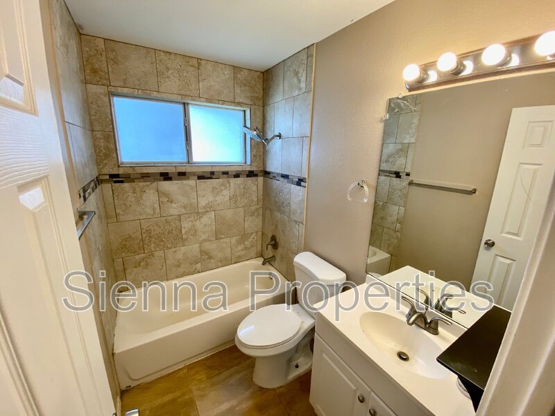 Remodeled 3 BD/ 2BA House for Rent in Cedar Park property image