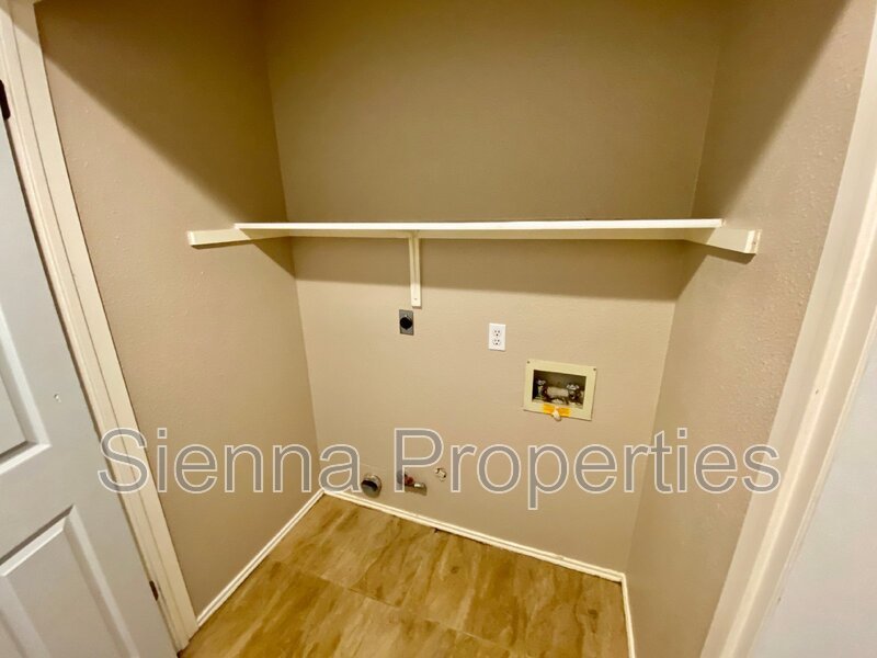 Remodeled 3 BD/ 2BA House for Rent in Cedar Park property image
