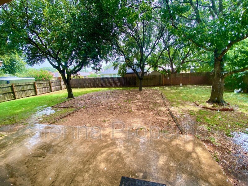 Remodeled 3 BD/ 2BA House for Rent in Cedar Park property image