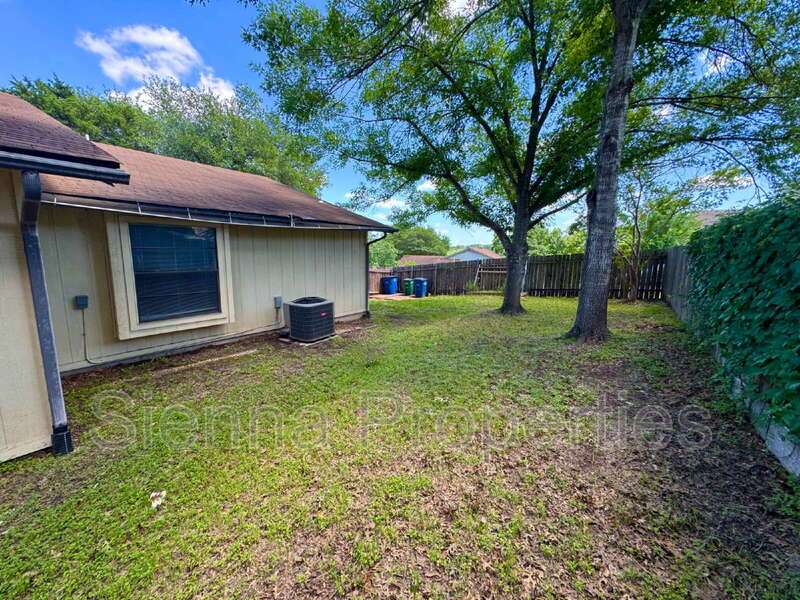 South Austin: 3 Bed 2 Bath Home For Lease property image