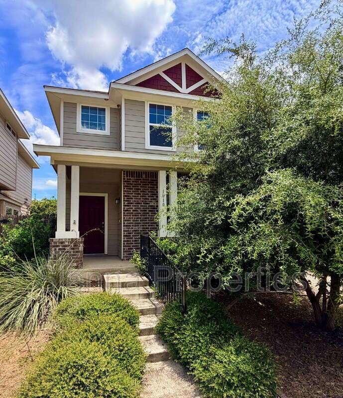 3 Bed / 2.5 Bath Home in Blanco Vista property image