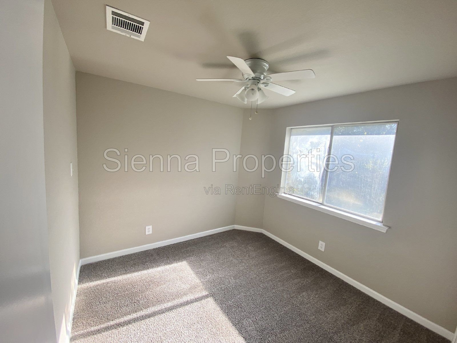 East Austin: Springfield Meadows: 4BD 2.5BA Home for Lease property image