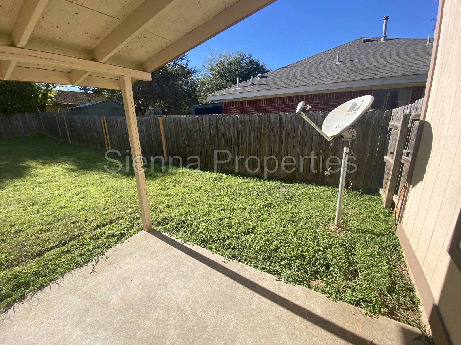 East Austin: Springfield Meadows: 4BD 2.5BA Home for Lease property image