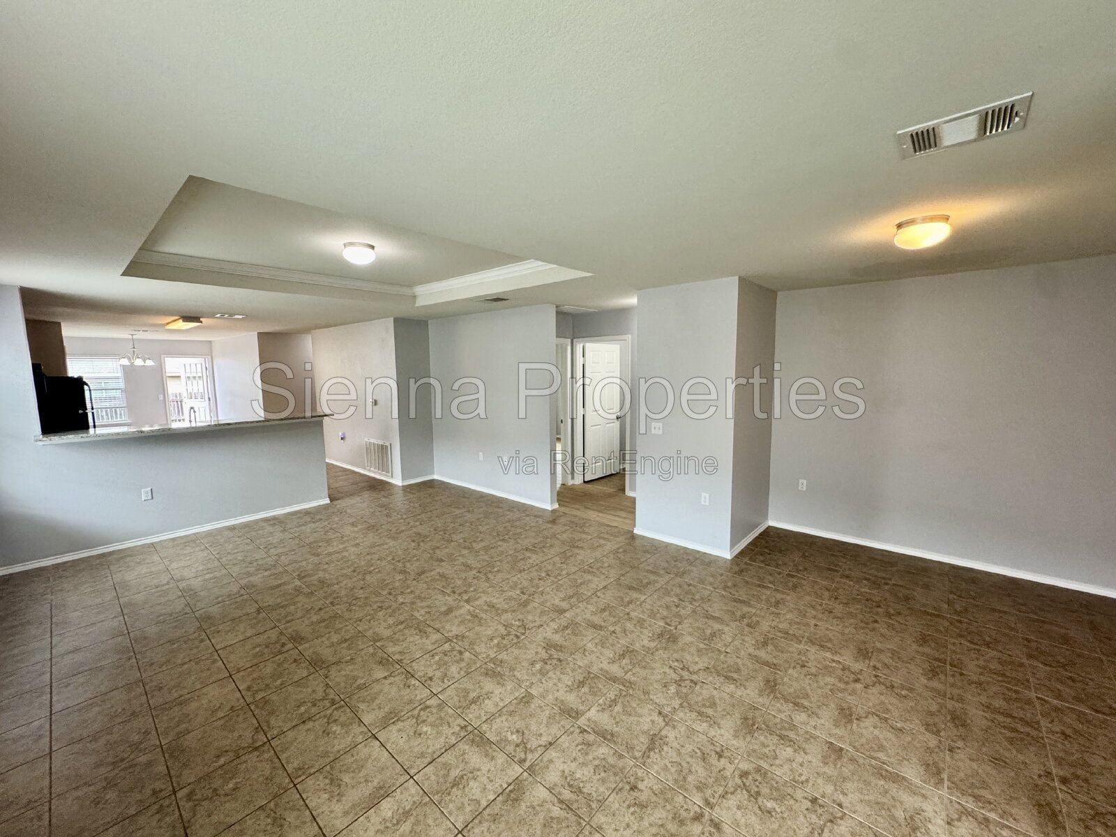 3BD 2BA in the Woodland Hills Community: East Austin property image