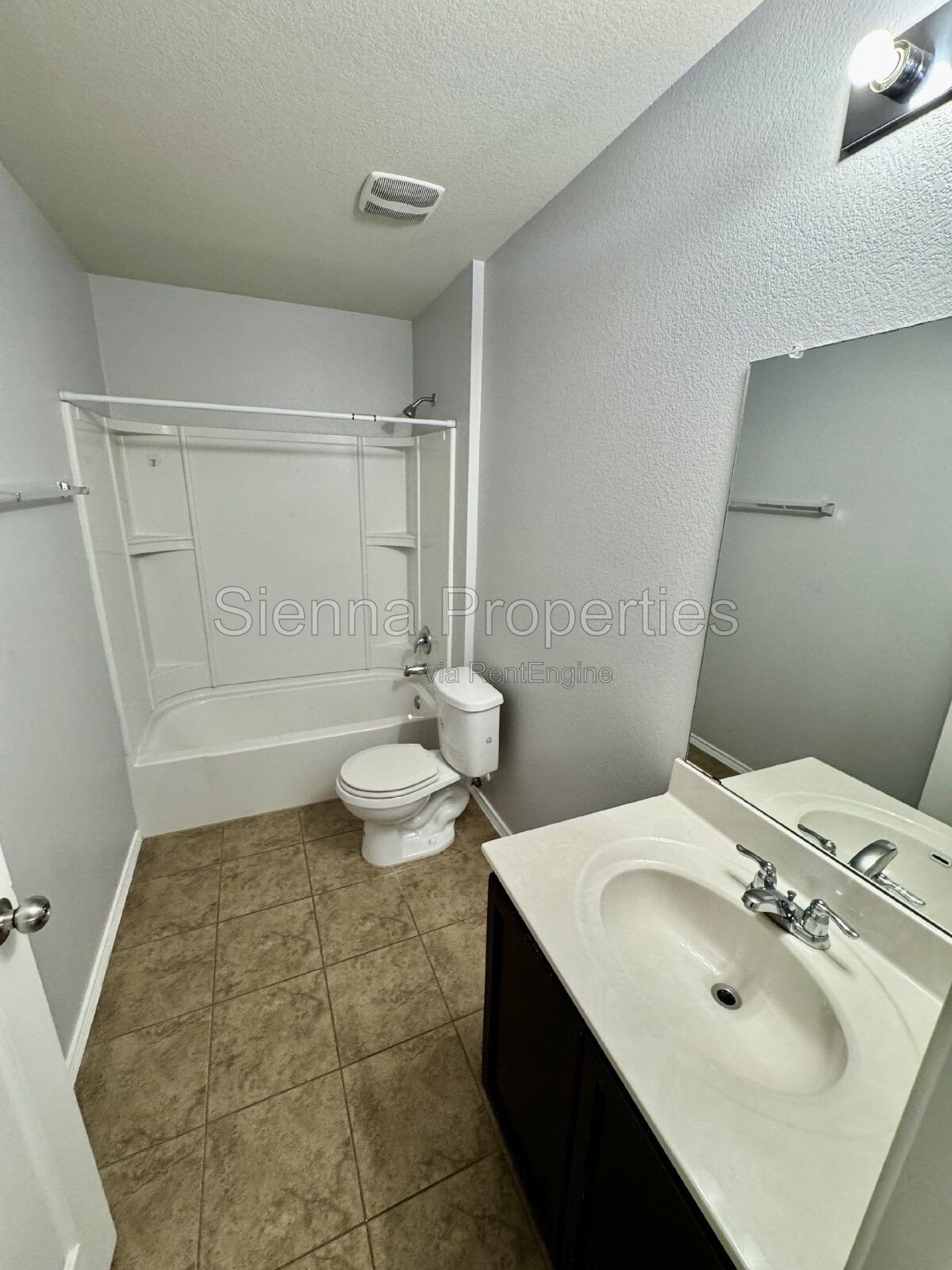 3BD 2BA in the Woodland Hills Community: East Austin property image
