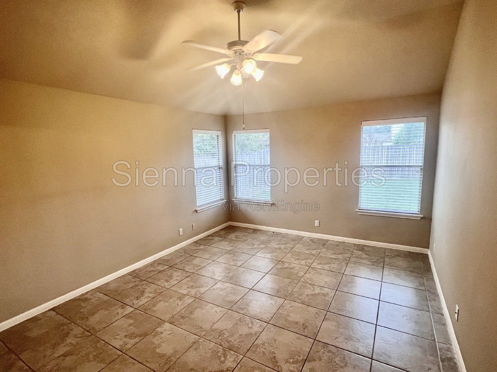 Nice 3BD 2BA Home in east Austin...Close to Tesla and the Airport property image
