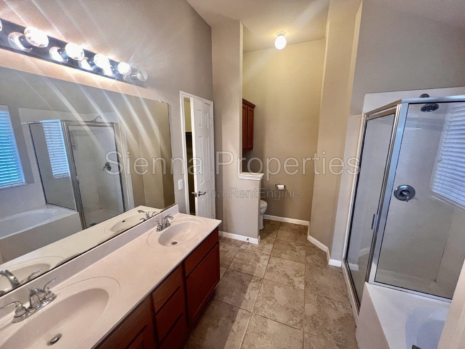 Nice 3BD 2BA Home in east Austin...Close to Tesla and the Airport property image