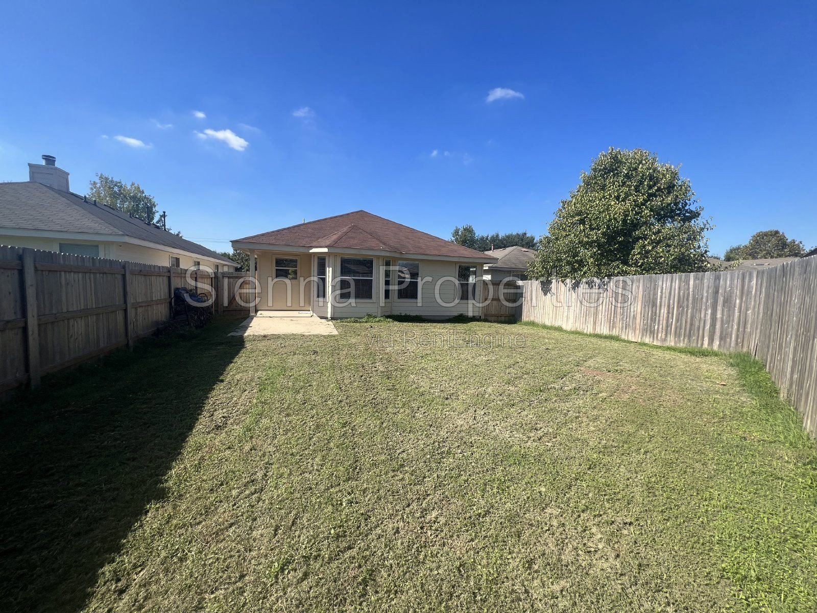 Nice 3BD 2BA Home in east Austin...Close to Tesla and the Airport property image