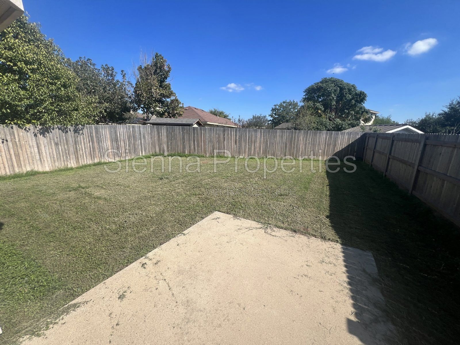 Nice 3BD 2BA Home in east Austin...Close to Tesla and the Airport property image