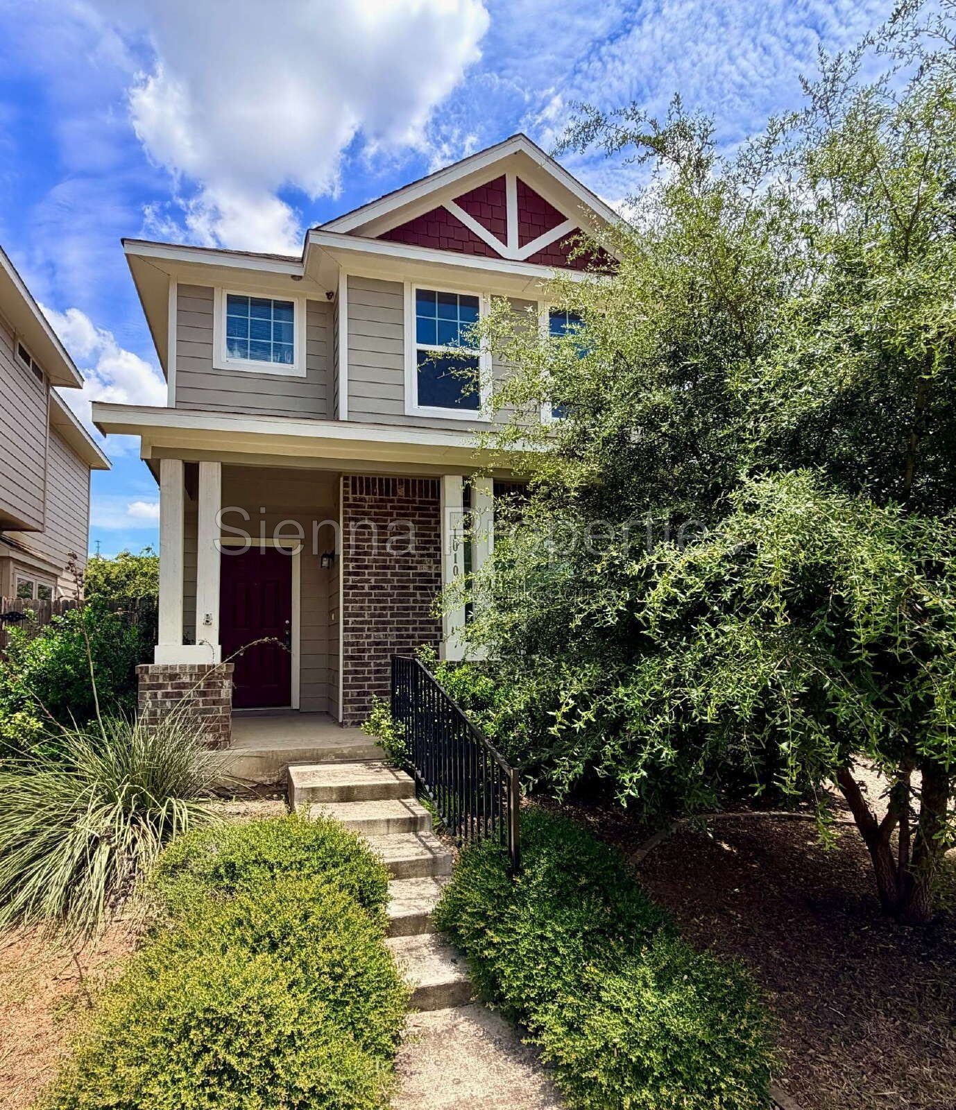 3 Bed / 2.5 Bath Home in Blanco Vista property image