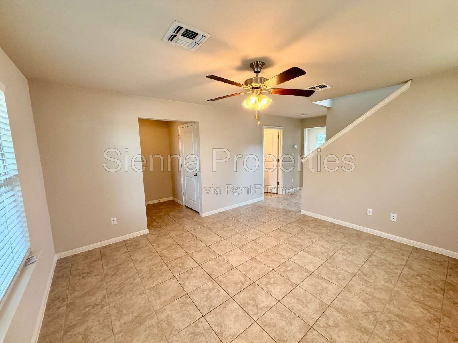 3 Bed / 2.5 Bath Home in Blanco Vista property image