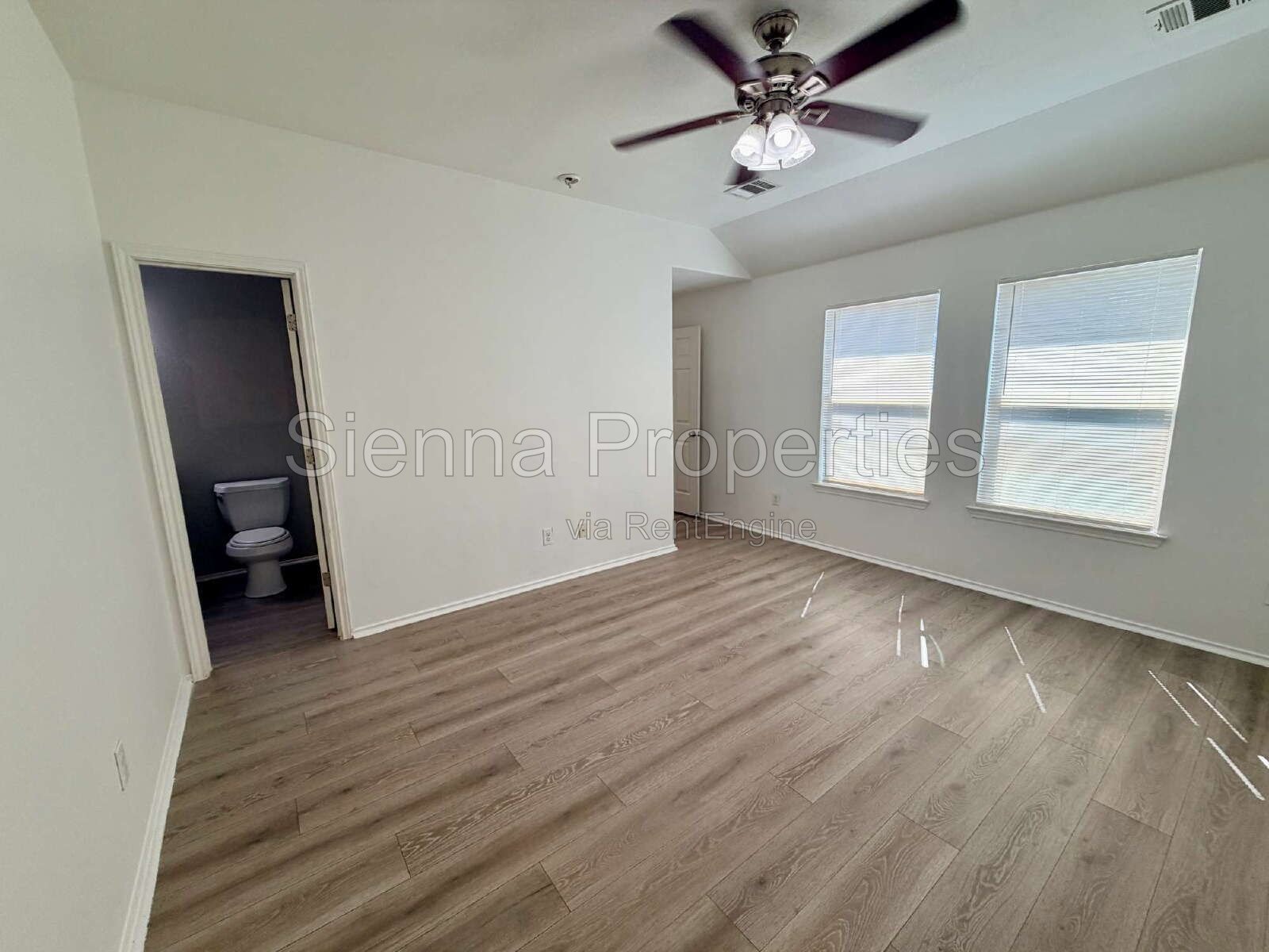 Buda: Shadow Creek: 3BD 2BA Corner Lot for Rent property image