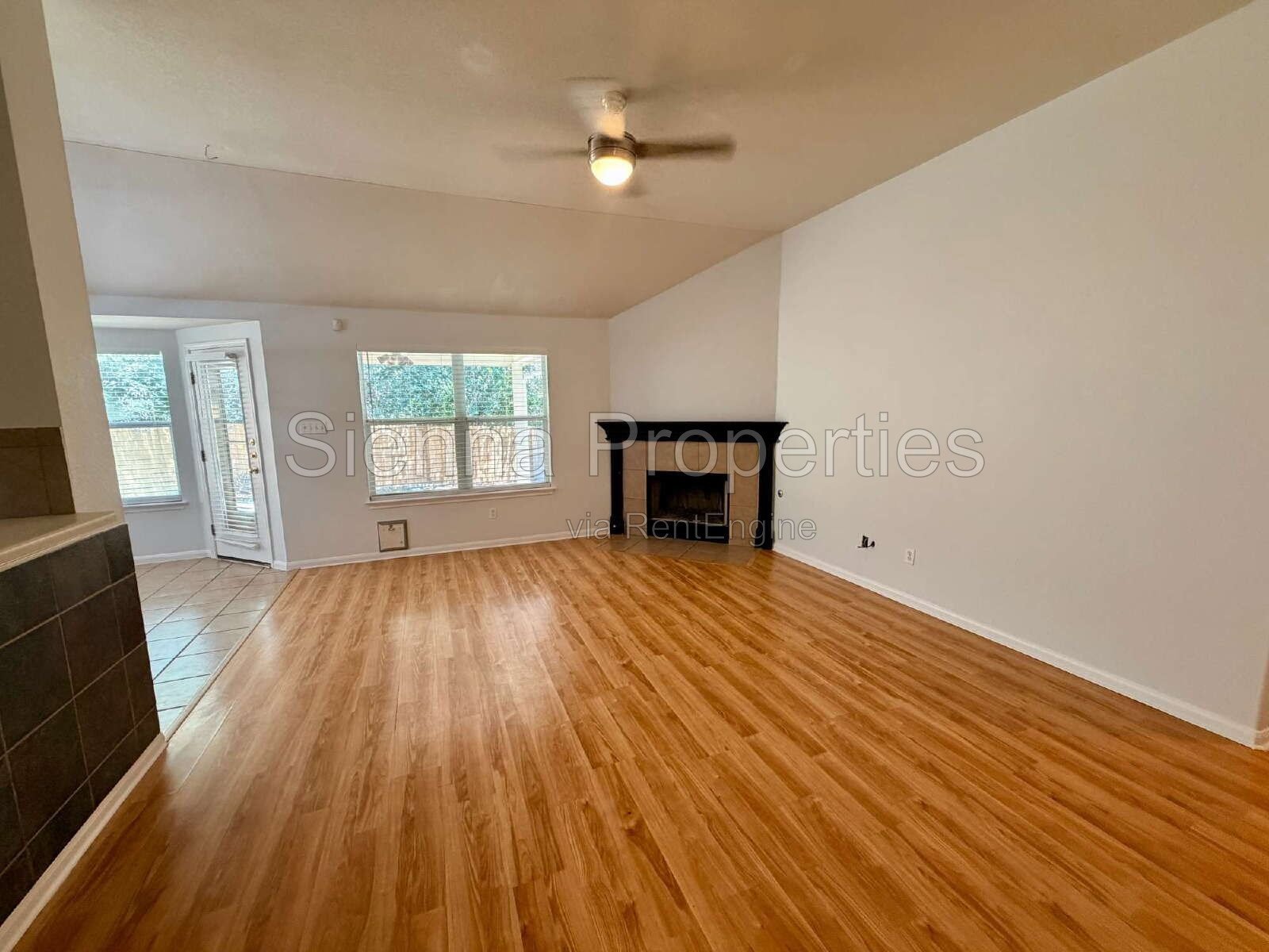 Cedar Park: Heritage Park: 3BD 2BA Home for Lease property image
