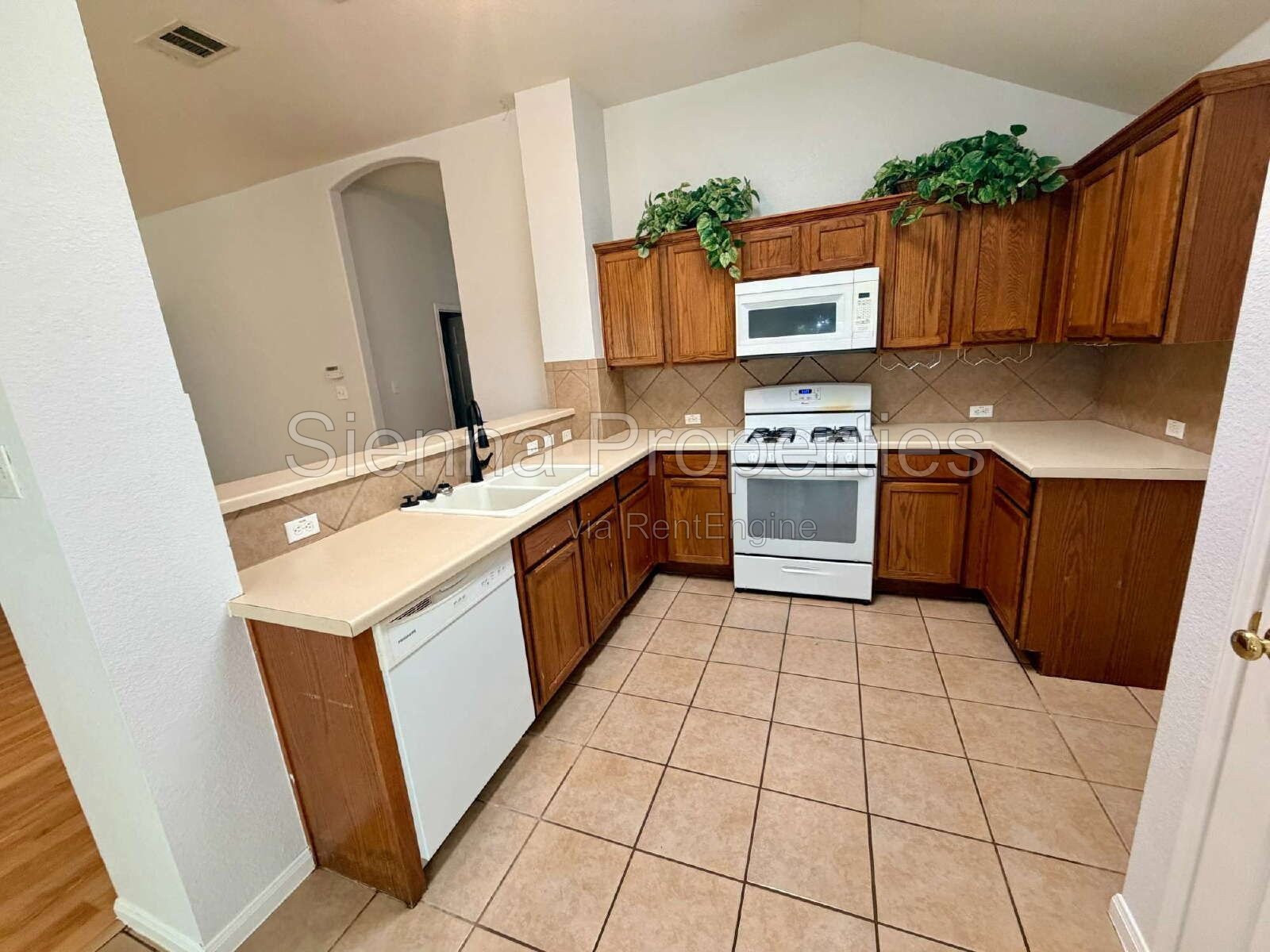 Cedar Park: Heritage Park: 3BD 2BA Home for Lease property image